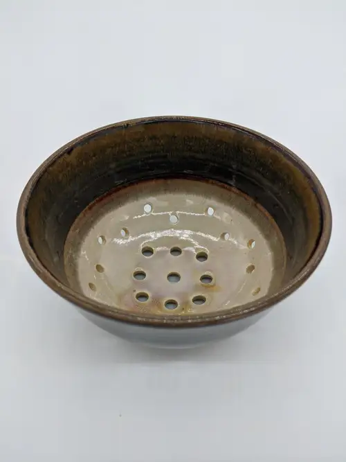 Handmade ceramic pottery: Amber Berry Bowl Colander
