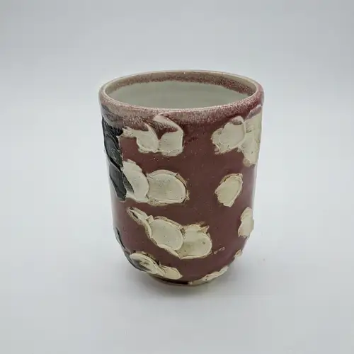 Handmade ceramic pottery: Amber Bowl Carving Detail