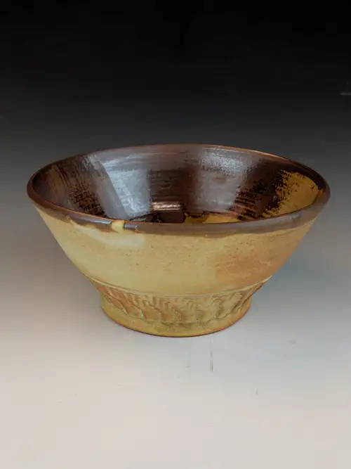 Handmade ceramic pottery: Carved Texture Bowl Brown Interior