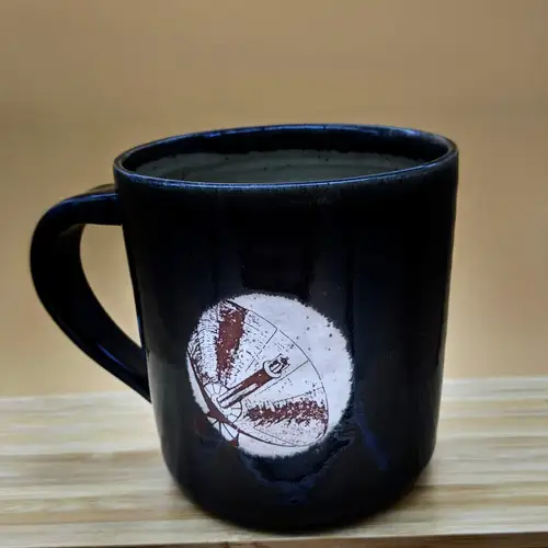 Handmade ceramic pottery: DISH