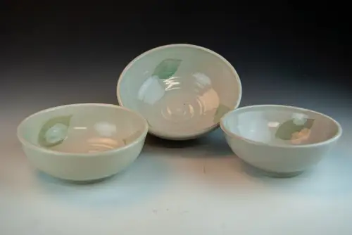 Handmade ceramic pottery: Leaf Trio