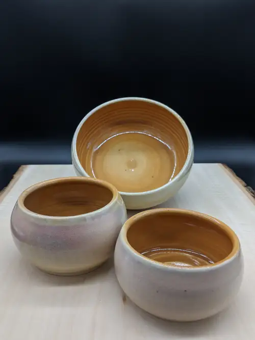 Handmade ceramic pottery: Nesting Bowls
