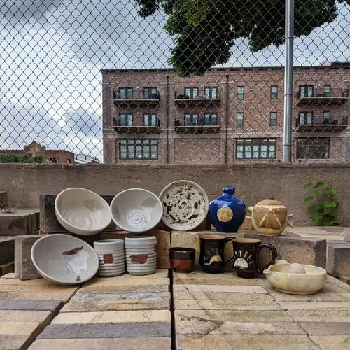 Handmade ceramic pottery: Pottery in the Kilnyard