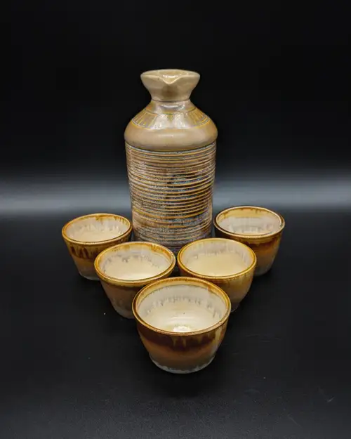 Handmade ceramic pottery: Sake Set